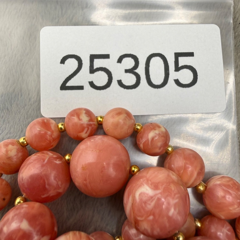 Vintage Beaded Necklace Salmon Pink Acrylic 21" - Picture 7 of 7